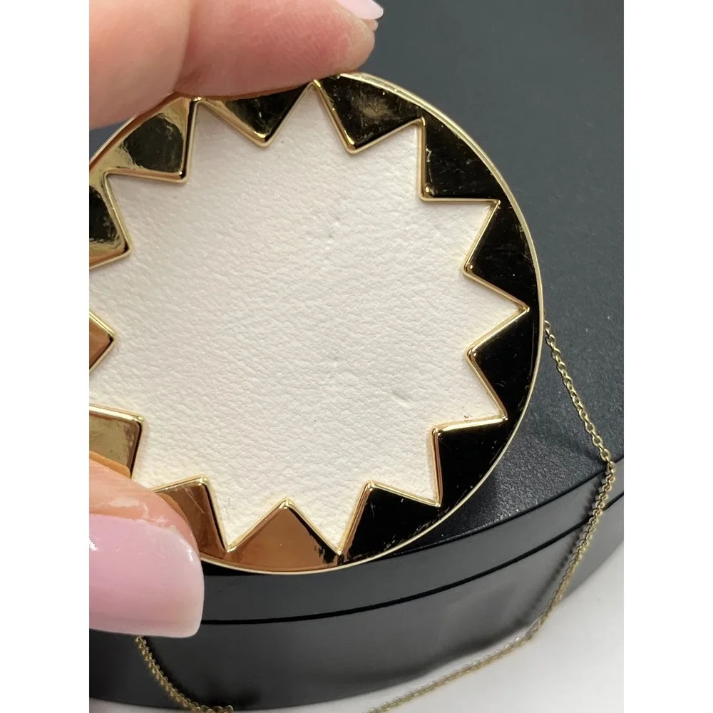 House of Harlow 1960 Off White Leather Round Sunburst Pendant Necklace